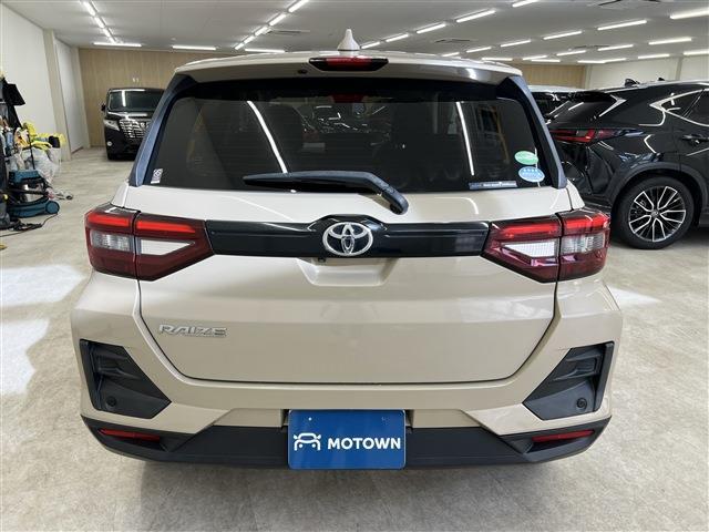 Toyota Raize 7