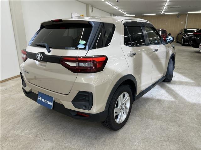Toyota Raize 9