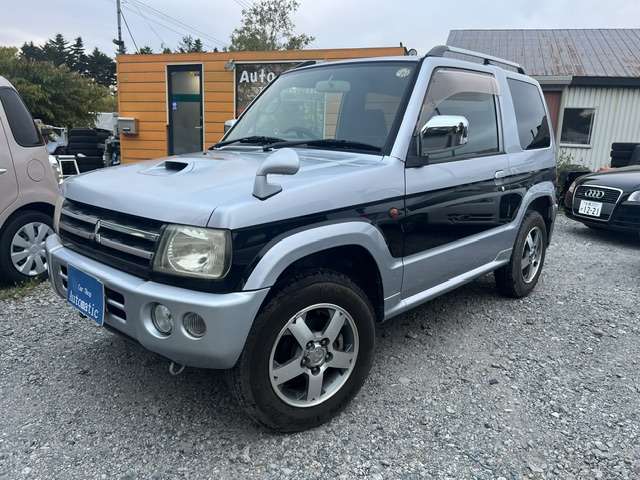 Mitsubishi Pajero Mini 2