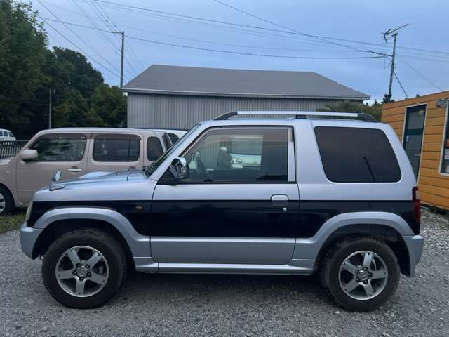 Mitsubishi Pajero Mini 9