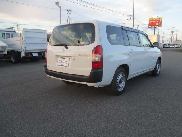 Toyota Probox Van 7