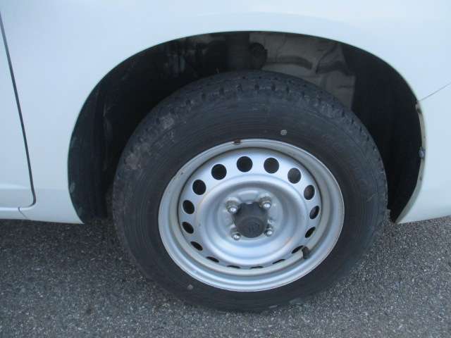 Toyota Probox Van 9