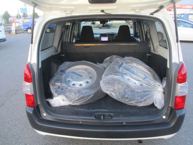 Toyota Probox Van 10