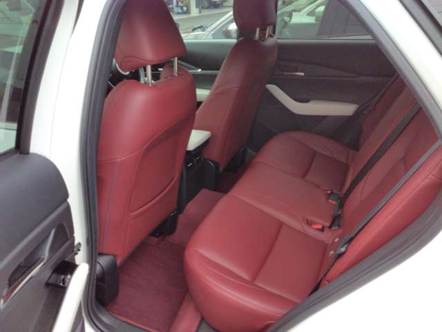 Mazda CX-30 11