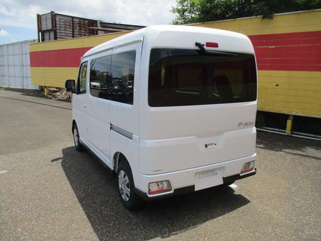 Daihatsu Atrai 9