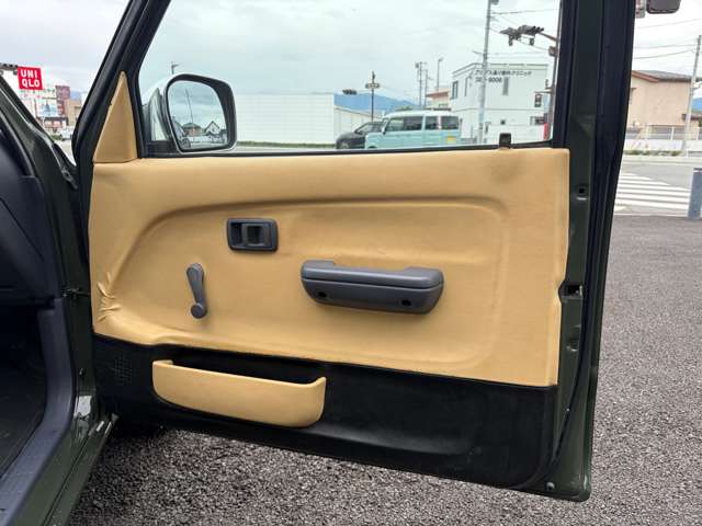 Toyota Hilux 11