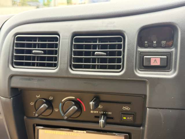 Toyota Hilux 6