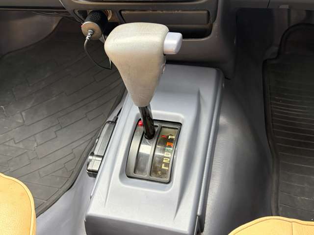 Toyota Hilux 7