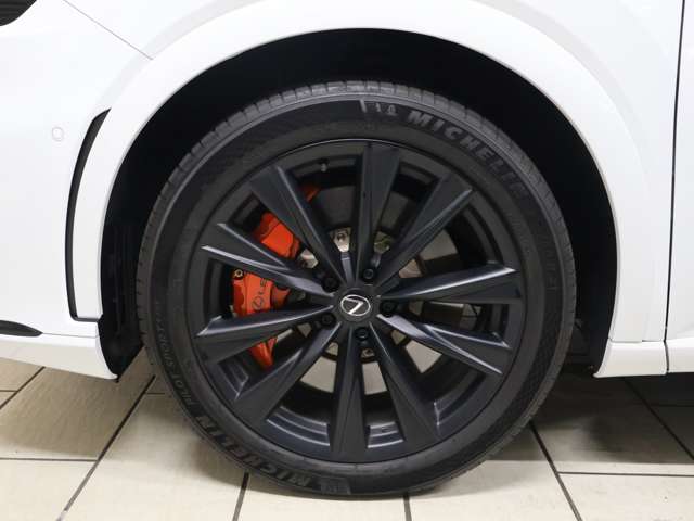 Lexus RX 8