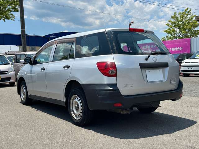Nissan AD 3