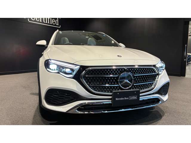 Mercedes-Benz E-Class All-Terrain 10