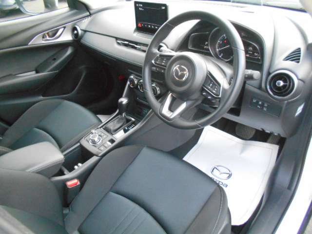 Mazda CX-3 8