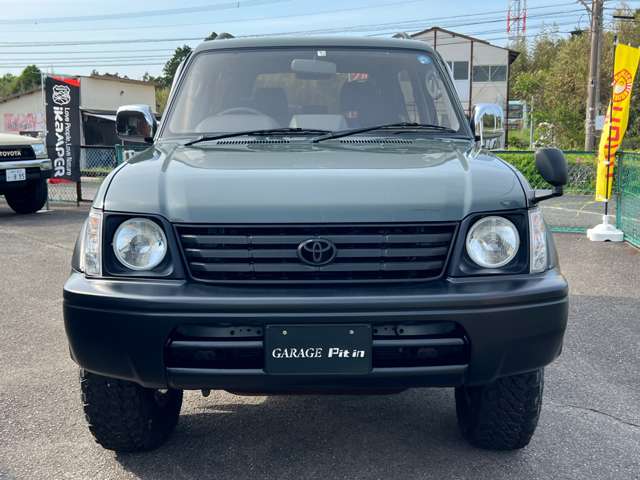Toyota Land Cruiser Prado 2