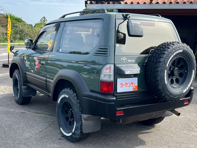 Toyota Land Cruiser Prado 6