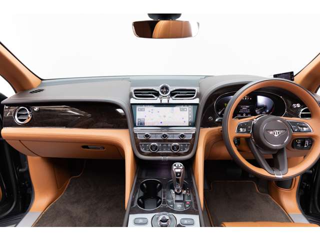 Bentley Bentayga 2