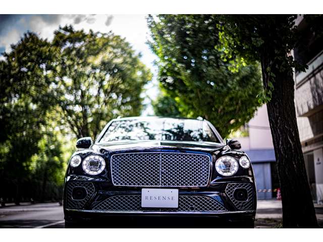 Bentley Bentayga 8