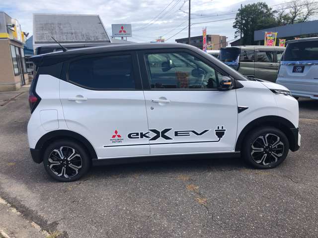Mitsubishi eK X EV 2