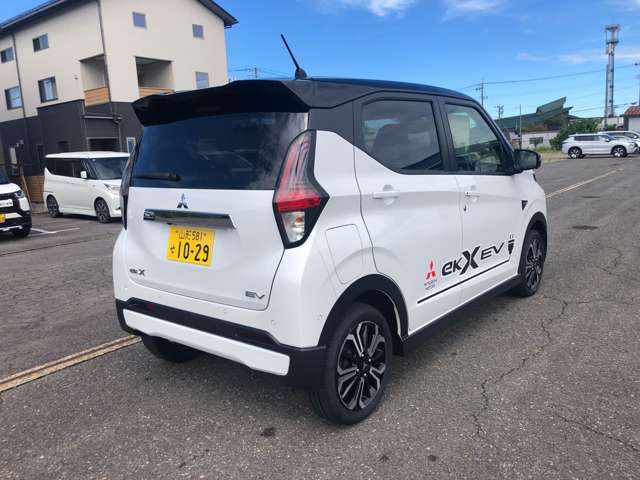 Mitsubishi eK X EV 3