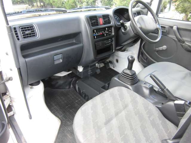 Suzuki Carry 11