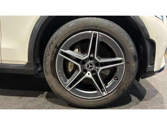 Mercedes-Benz GLC 9