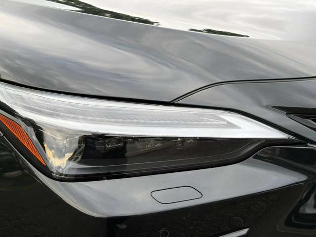 Lexus NX 8
