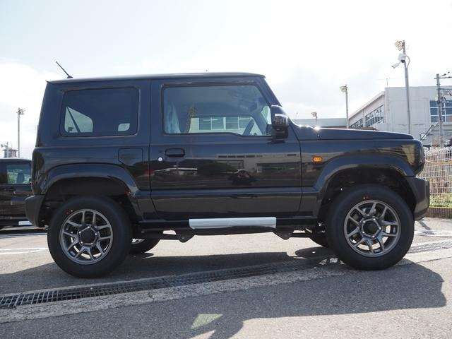 Suzuki Jimny 4