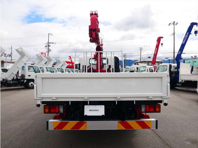 Isuzu Elf 5