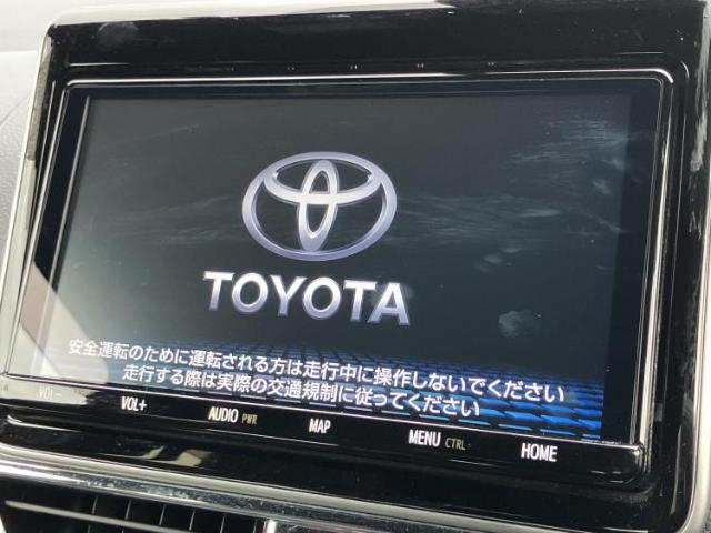 Toyota Esquire 4