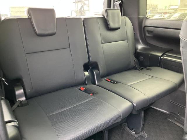 Toyota Esquire 8