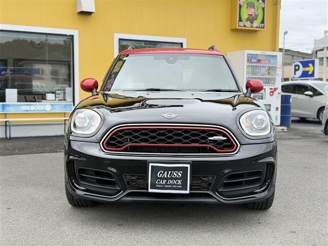 MINI Crossover 4