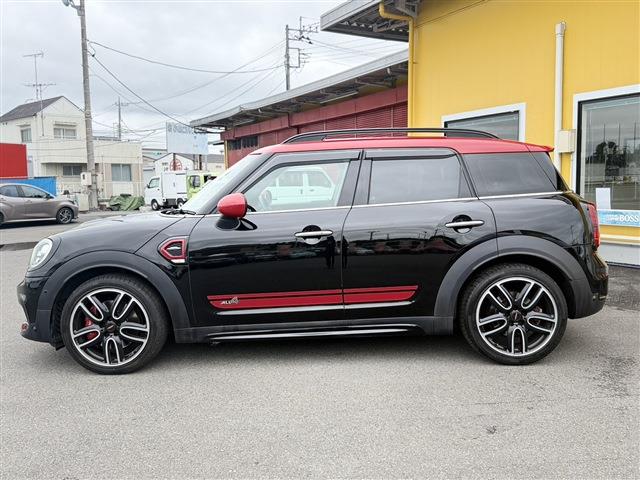 MINI Crossover 10