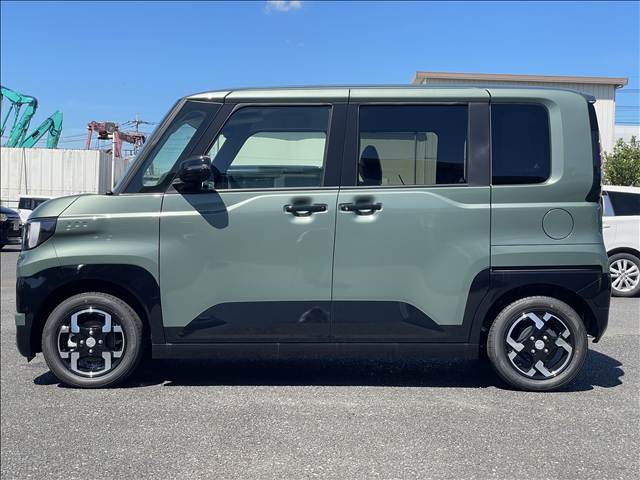 Mitsubishi Delica Mini 8