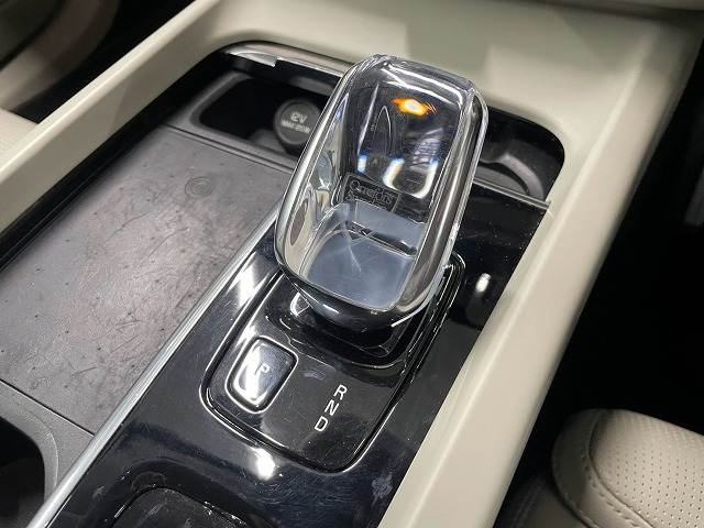 Volvo XC60 10