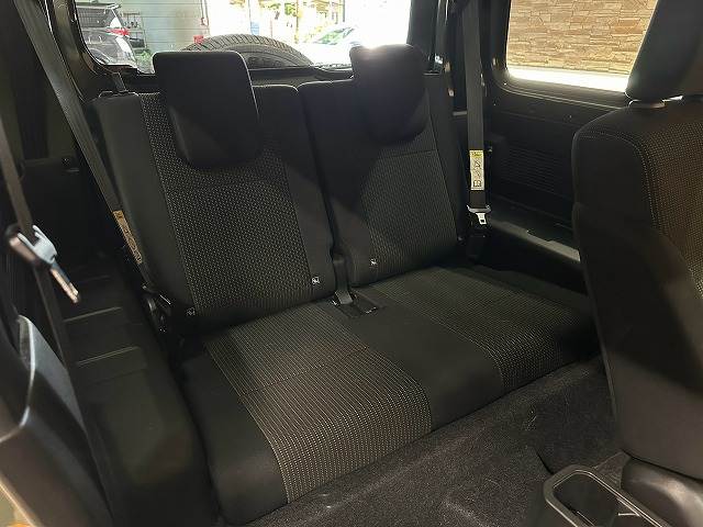 Suzuki Jimny 12