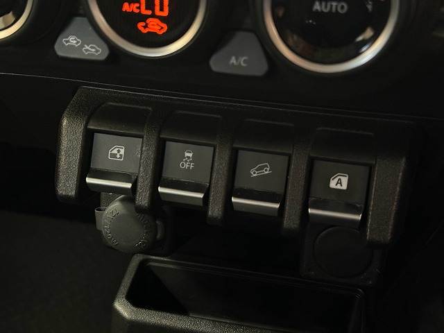Suzuki Jimny 8