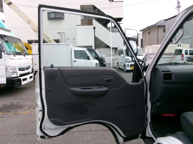 Mazda Bongo Truck 12