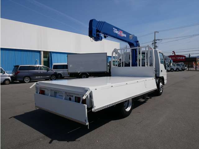 Isuzu Elf 11