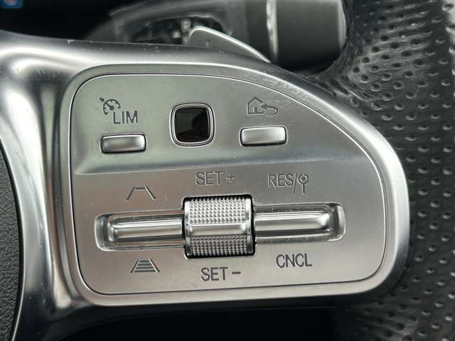 Mercedes-Benz GLC 12