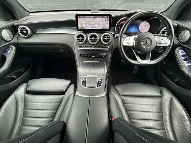 Mercedes-Benz GLC 8