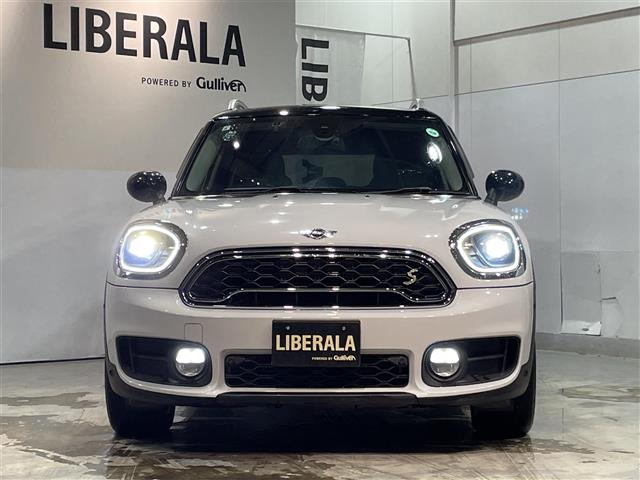 MINI Crossover 10