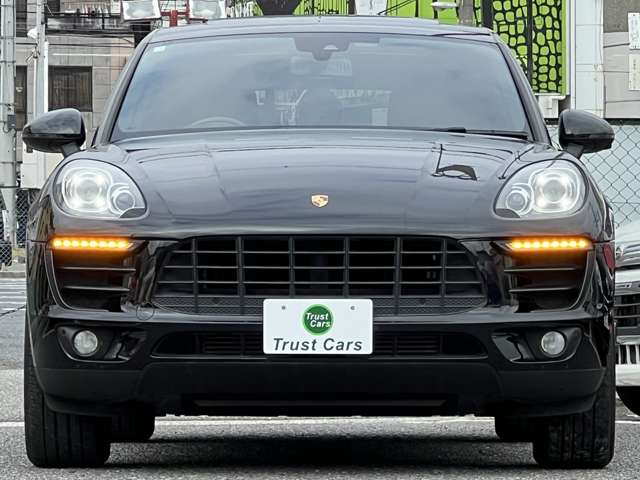 Porsche Macan 12