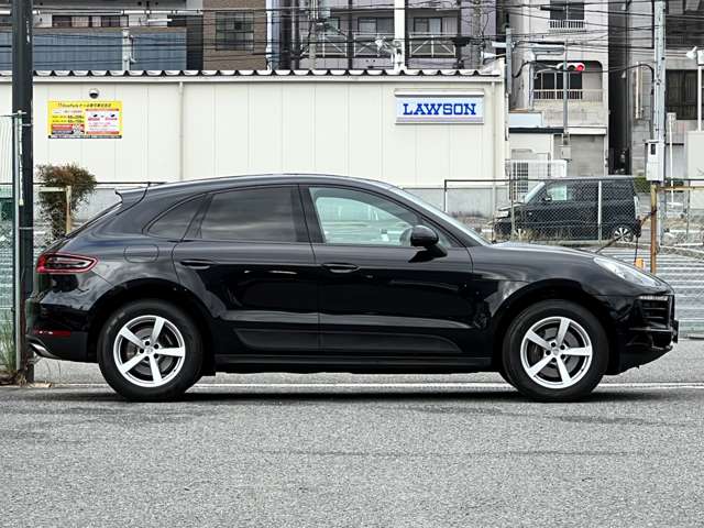 Porsche Macan 5