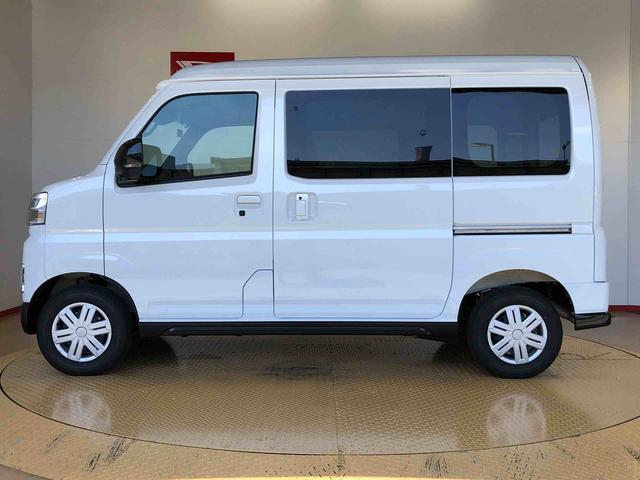 Daihatsu Atrai 7