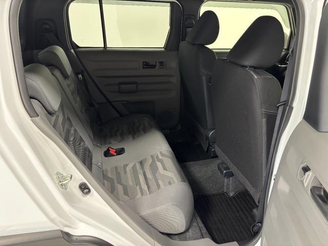 Daihatsu Taft 10
