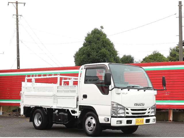Isuzu Elf 3