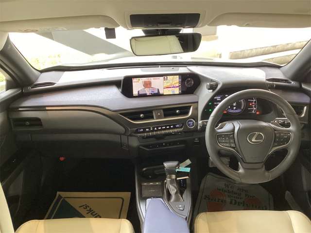 Lexus UX 2