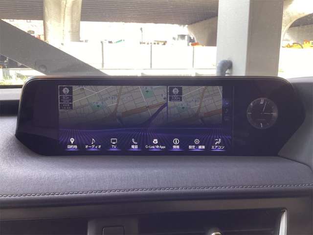 Lexus UX 7