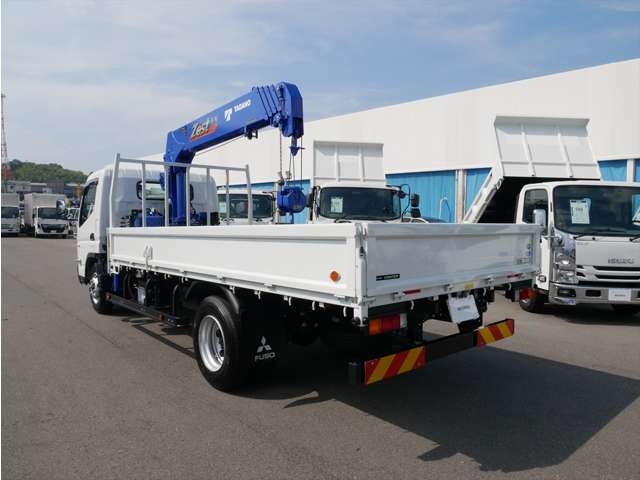 Mitsubishi Fuso Canter 8