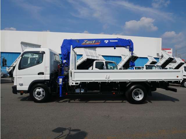 Mitsubishi Fuso Canter 9