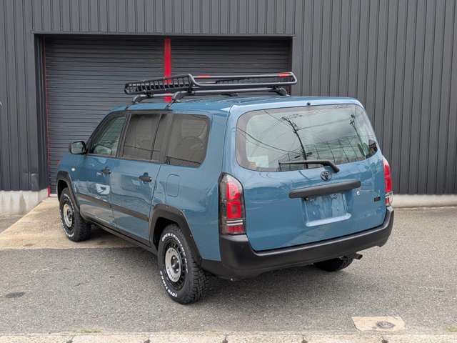 Toyota Probox Van 10